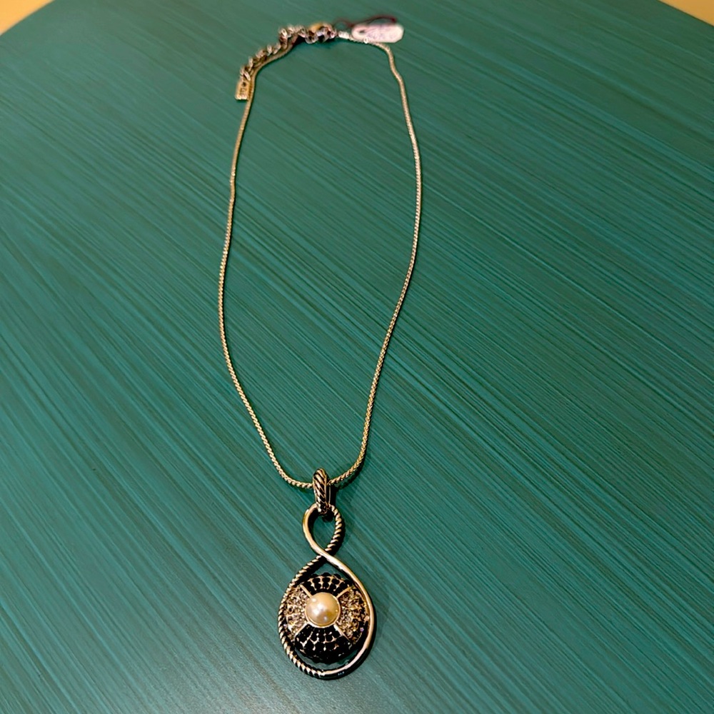 Adjustablenecklace With Interchangeable Snap - image 1